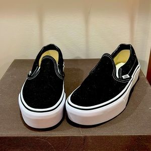 Black Platform Vans